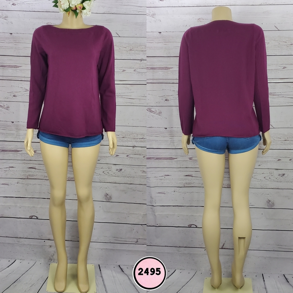 GAP Medium Purple Sweater Soft Casual Long Sleeve Knit Pullover Top